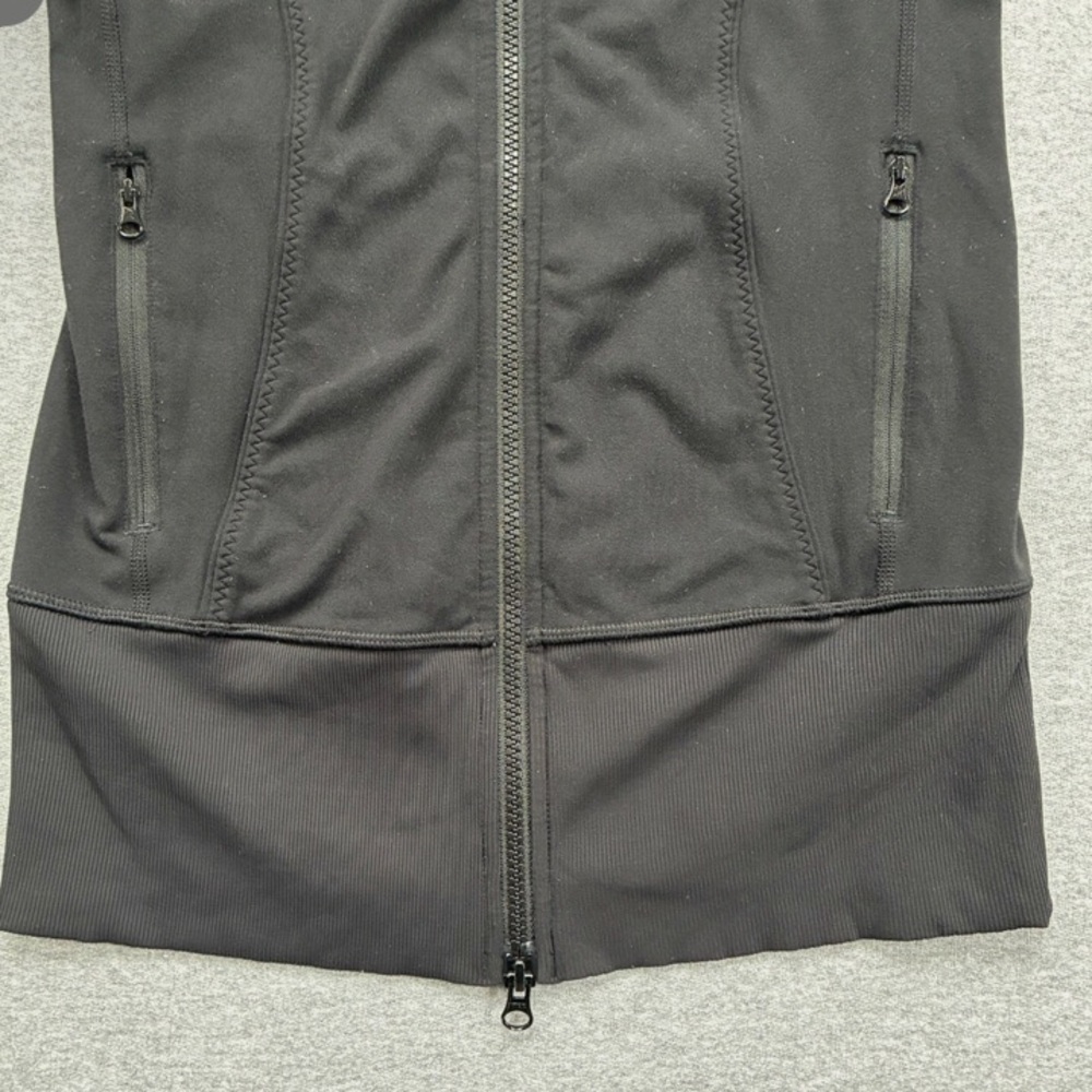 Lululemon Nice Asana jacket - Picture 6 of 9